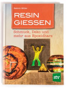 Buch-Resin-Giessen-Schmuch-Deko-Exposidharz-1
