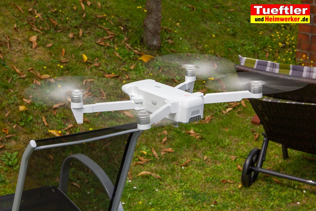 Drohne-Test-FIMI-X8-SE-Garten